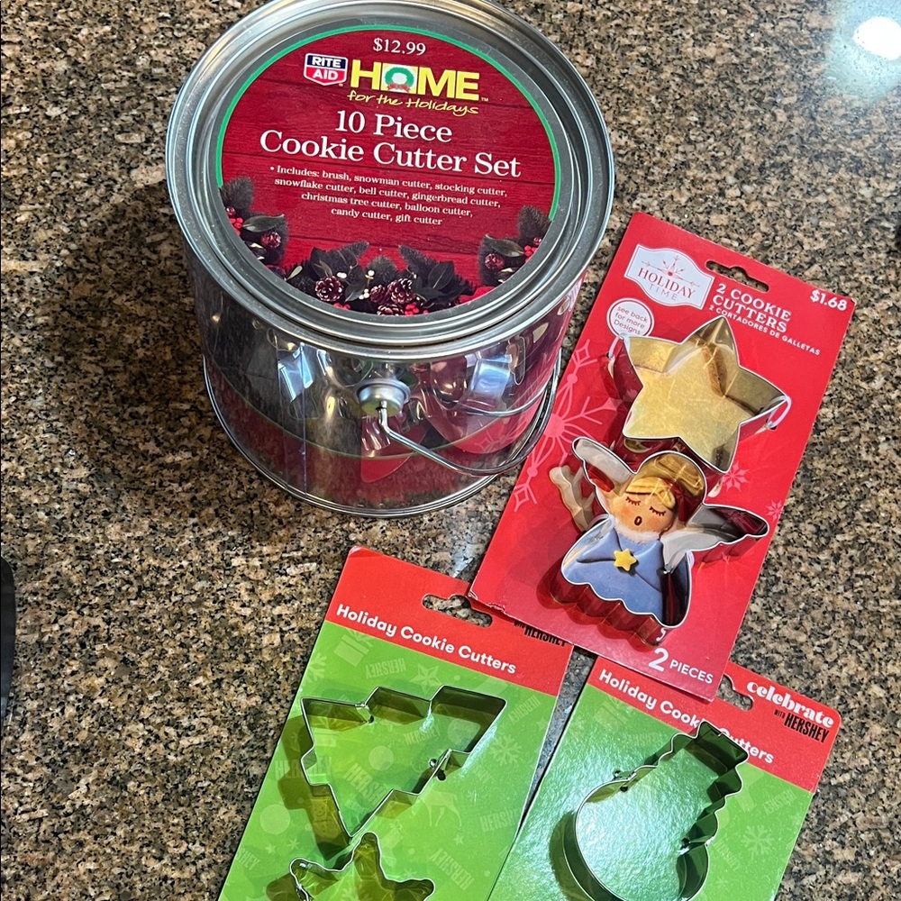 Holiday Cookie Cutter Set